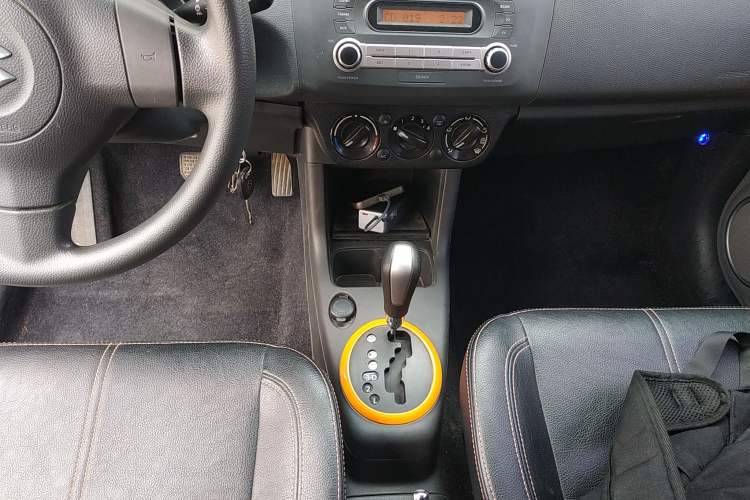 Used Suzuki Swift 2016 1.5L Automatic Fashionable Coolplay Edition
