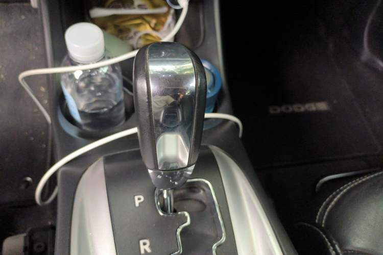 Used Dodge Journey 2013 2.4L Two-Wheel Drive Luxury Version