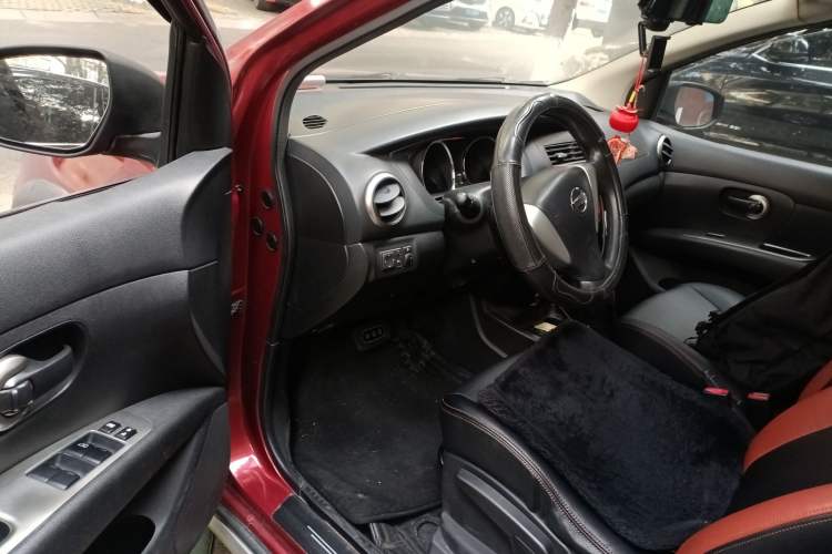 Used Nissan Livina 2013 JINRUI 1.6XV CVT Luxury Edition