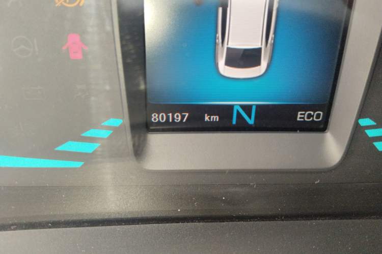 Used ORA iQ 2018 High-Range Version Smart Connectivity Model
