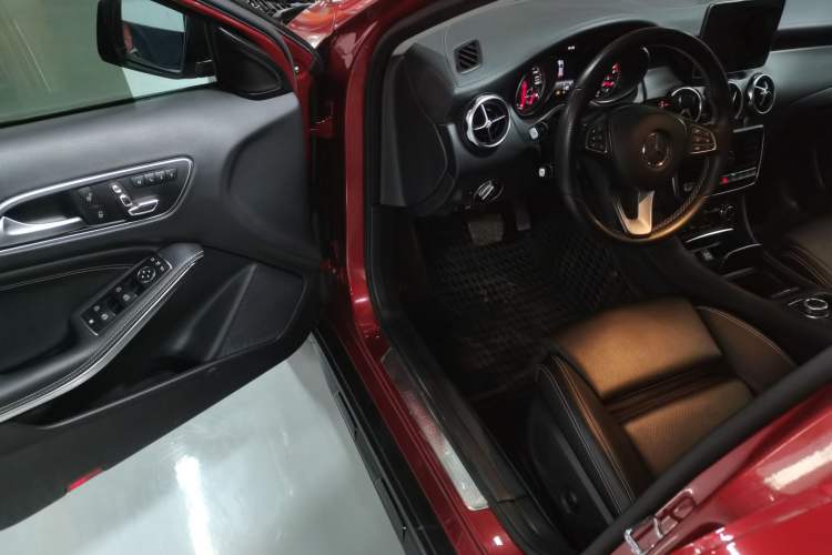 Used Mercedes-Benz GLA 2018 GLA 220 4MATIC Sport Edition