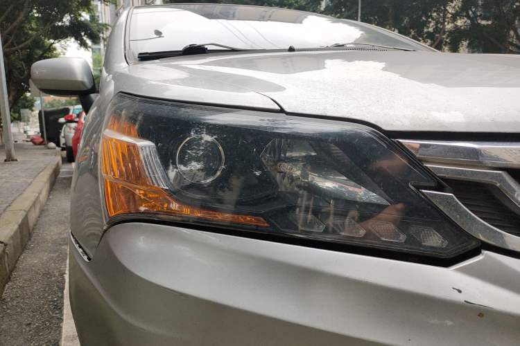 Used Everus S1 2014 1.3L Manual Comfort Edition