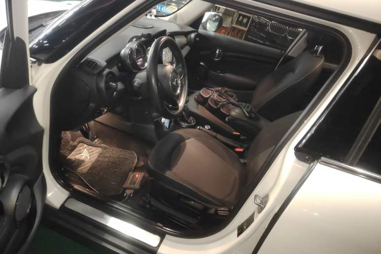 Used MINI MINI 2015 1.2T ONE Five-Door Edition