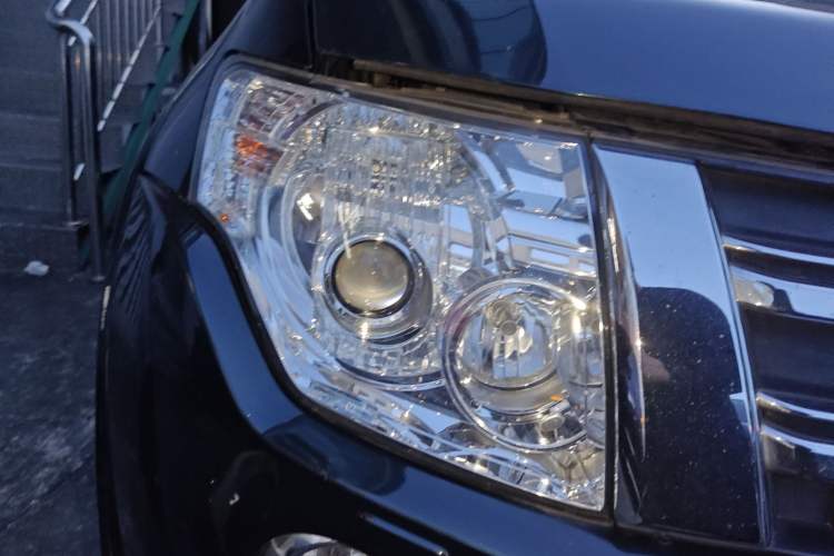 Used Mitsubishi Pajero 2012 3.0L Elite Upgrade Edition
