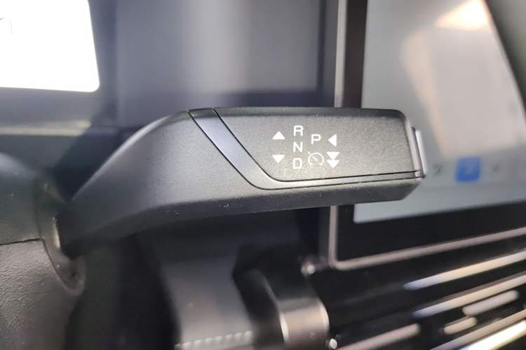 Used iCAR 03T 2024 520km Two-Wheel Drive Long-Range Version