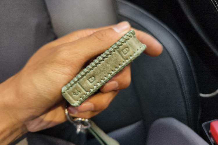 Used Lynk & Co 01 EM-P 2021 1.5TD PHEV Halo Vehicle Key