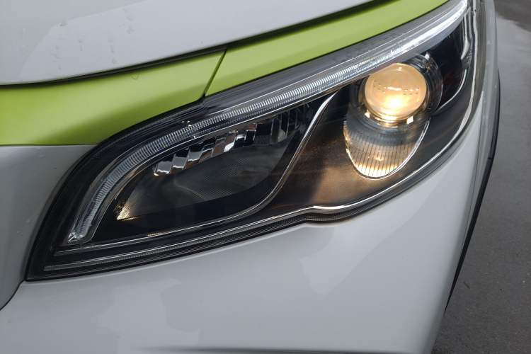 Used Geometry EX3 Kung Fu Cow 2021 Kungfu NiuNiu Left Front Headlight