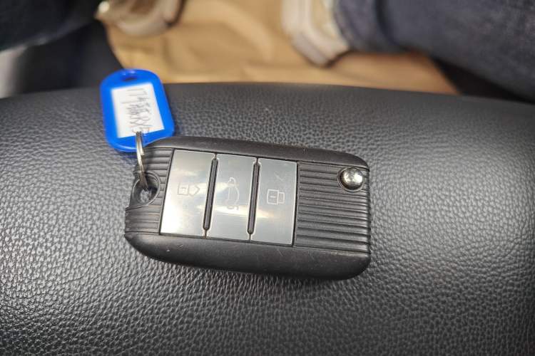 Used Roewe RX5 2016 20T Two-Wheel Drive Automatic Internet Smart Edition