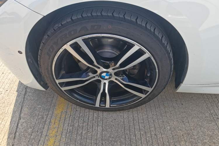 Used BMW 3 Series 2019 320i M Sport Package
