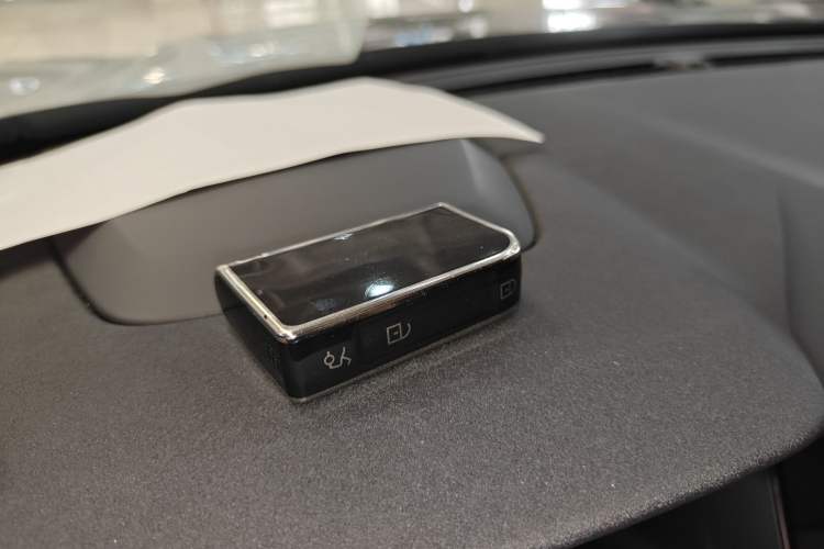 Used Lynk & Co 06 2023 Remix 1.5T Hero
