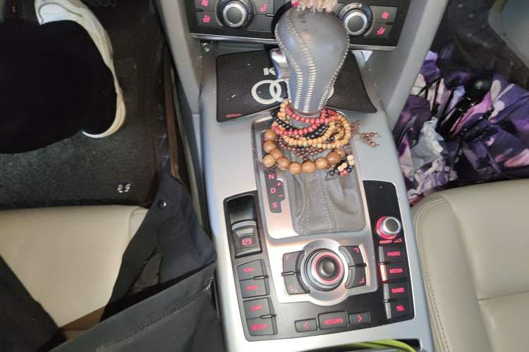 Used Audi A6L 2011 2.0 TFSI automatic Comfort trim