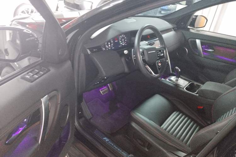 Used Land Rover Discovery Sport New Energy 2022 Facelifted P300e Plug-in Hybrid Electric Version
