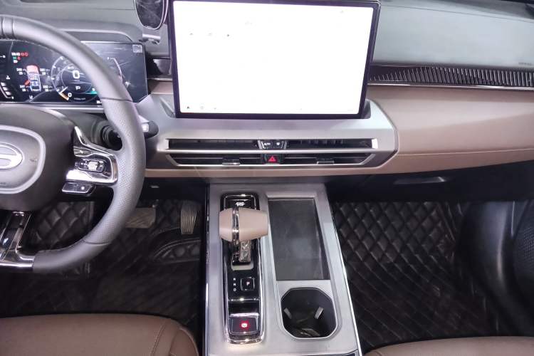 Used GAC Trumpchi GS4 2024 MAX 1.5T Flagship Edition Audio And AC Panel