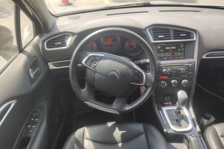 Used Citroen C4L 2014 1.8L Intelligent Drive Automatic Enjoyment Model Steering Wheel