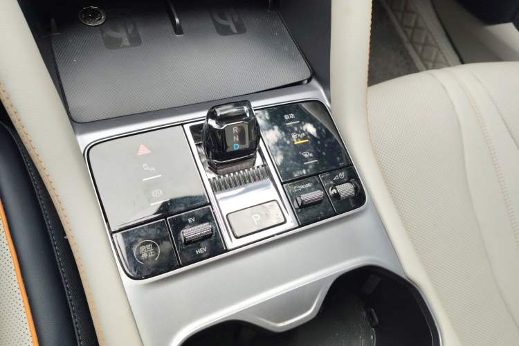 Used BYD Song PLUS New Energy 2023 Champion Edition DM-i 150KM Flagship PLUS
