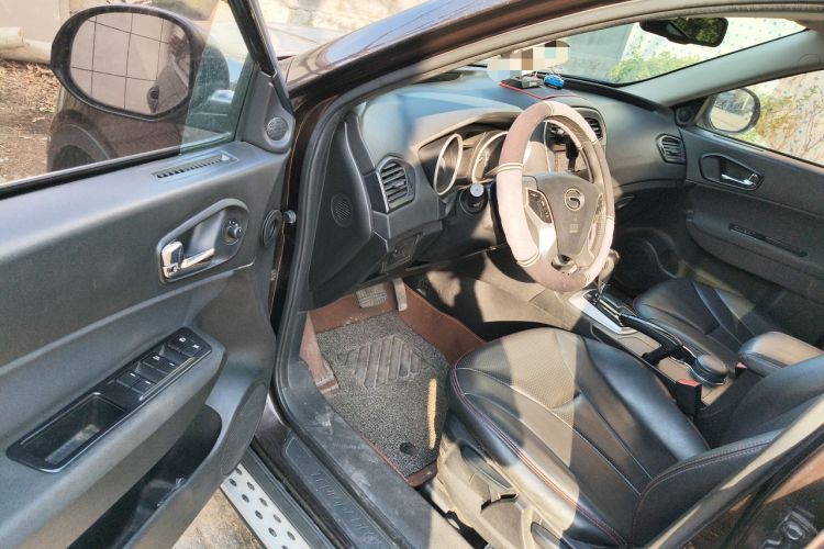 Used GAC Trumpchi GS5 2014 2.0L Automatic Two-Wheel Drive Deluxe Edition