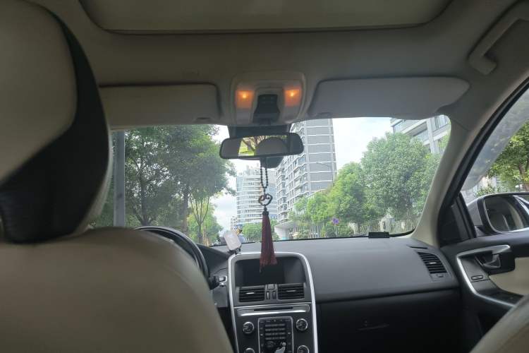 Used Volvo XC60 2011 T6 AWD Zhiya Edition
