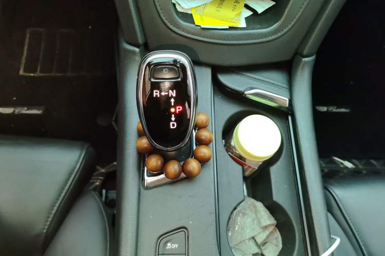 Used Cadillac XT5 2016 28T Four-Wheel Drive Luxury Model Gear Lever