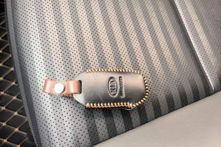 Used Kia Sportage R 2018 2.0L Automatic Smart Luxury Version China V Standard Interior 1