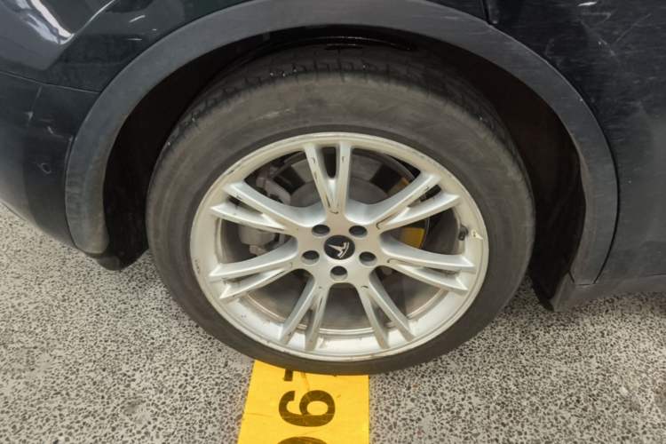 Used Tesla Model Y 2022 Rear-Wheel-Drive Version