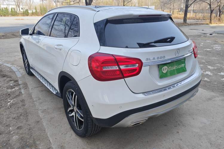 Used Mercedes-Benz GLA 2016 GLA 220 4MATIC Fashion Edition Rear Left 45 Deg