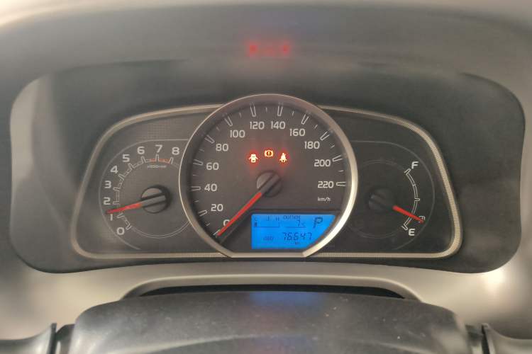 Used Toyota RAV4 2019 2.0L CVT Two-Wheel Drive Luxury Version China VI Standard