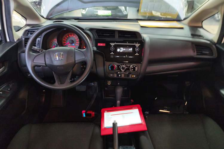 Used Honda Fit 2016 1.5L LX CVT Comfort Model
