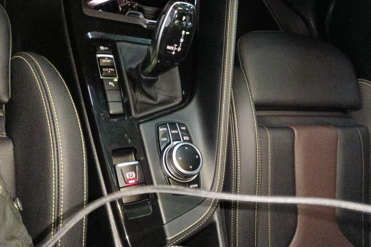 Used BMW X2 2023 sDrive 25i Shining Edition
