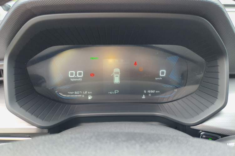 Used Wuling Asta 2022 2.0L DHT Electric-Speed Version