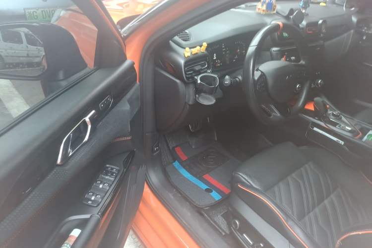 Used Lynk & Co 02 Hatchback 2021 2.0TD Halo Driving Control Kit Edition
