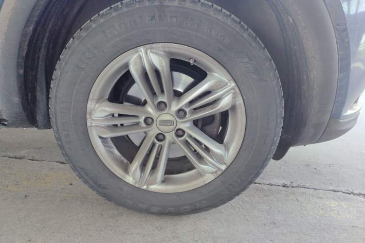 Used Qoros 5 2018 1.6T Automatic Leading Model
