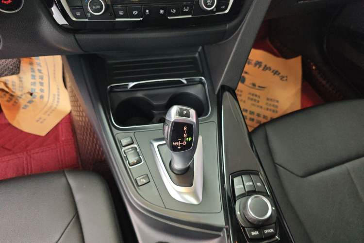 Used BMW 3 Series 2016 320Li Ambition Model Gear Lever