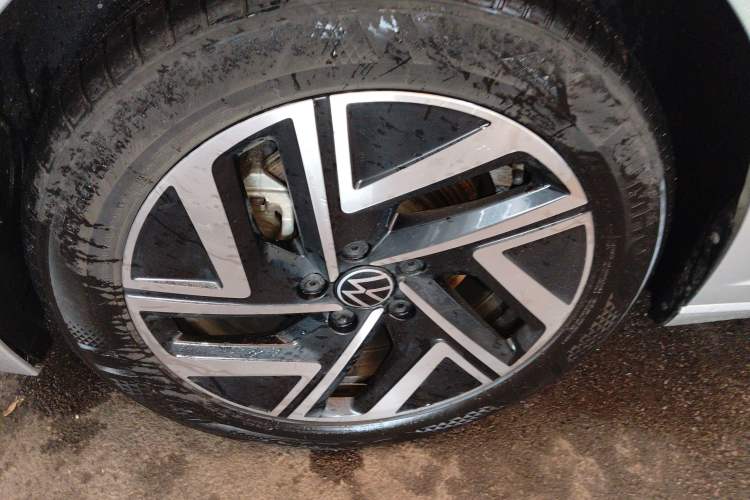 Used Volkswagen Sagitar 2023 300TSI DSG Excellence Edition Exterior 4