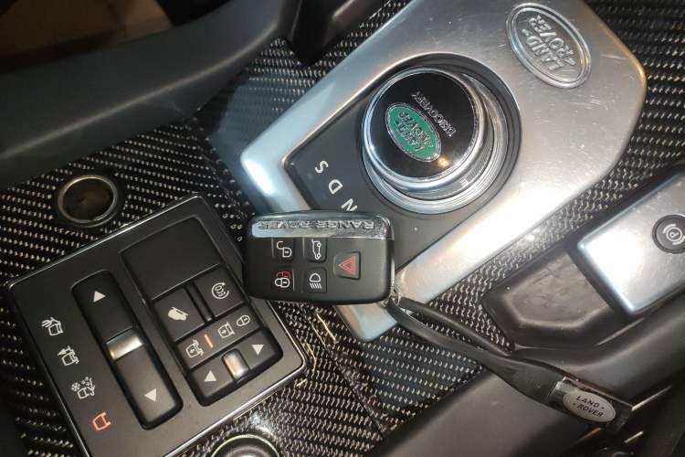 Used Land Rover Discovery 2015 3.0 SC V6 SE