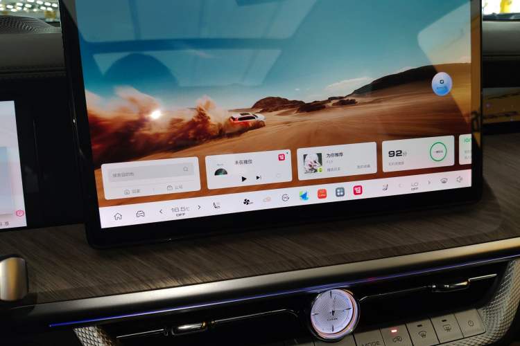 Used Tank 500 2023 3.0T Business Edition "Creation" Style 5 Seats Audio And AC Panel