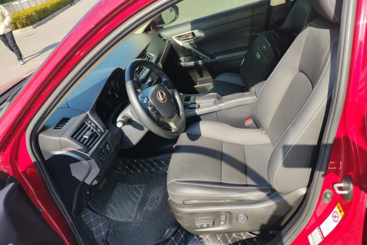 Used Lexus CT 2017 CT200h Elite Edition Solid Color China V Standard