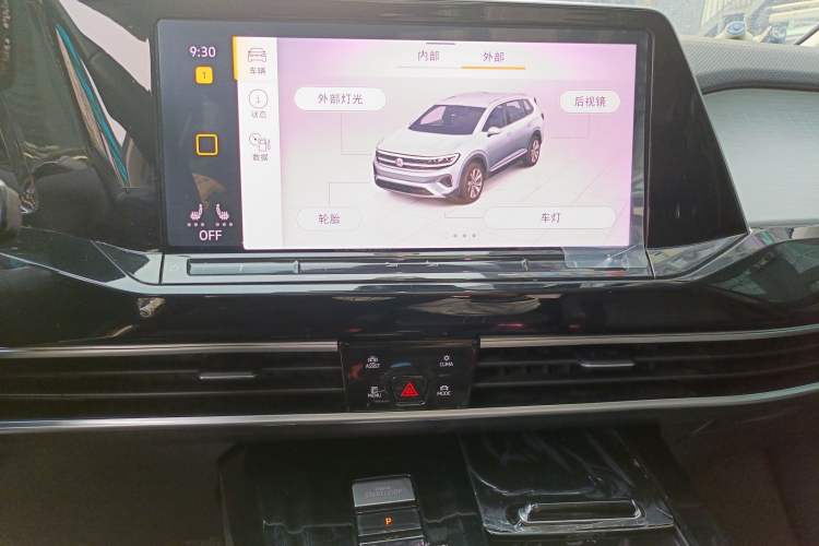 Used Volkswagen Talagon 2022 380TSI All-Wheel-Drive Luxury Prestige Pro 7-Seater Audio And AC Panel