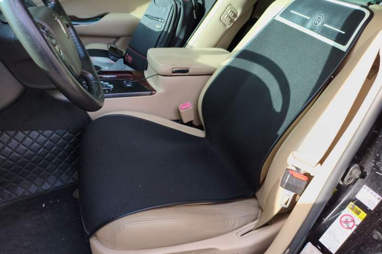 Used Toyota Crown 2010 2.5L Royal
