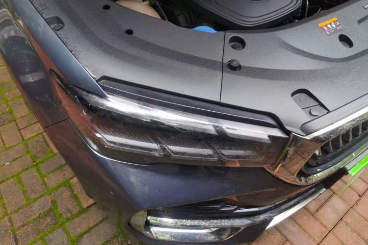 Used Geely Auto Monjaro L 2021 2.0TD DCT EVO Two-Wheel Drive Prestige Version Right Front Headlight