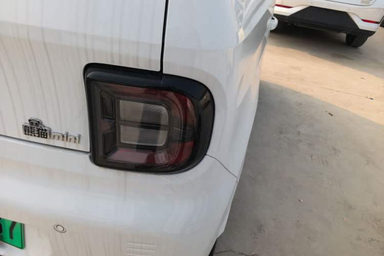 Used Geely Galaxy Panda 2024 Panda Mini 200km Endurance Bear