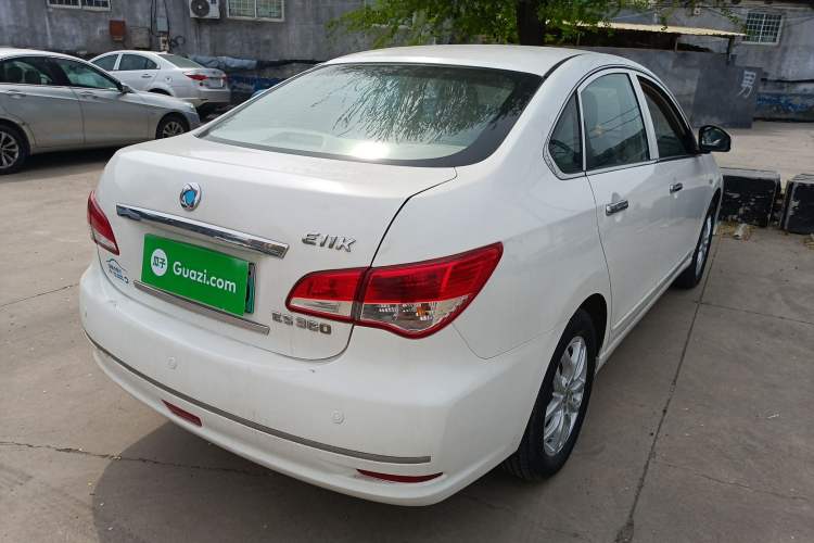 Used Dongfeng Junfeng E11K 2019 Standard Model Rear Right 45 Deg