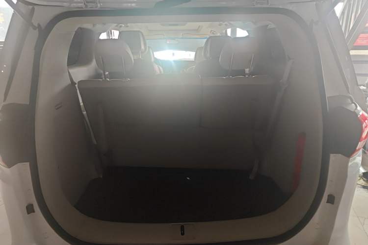 Used Buick GL8 2017 ES 28T Comfort Model China V Standard
