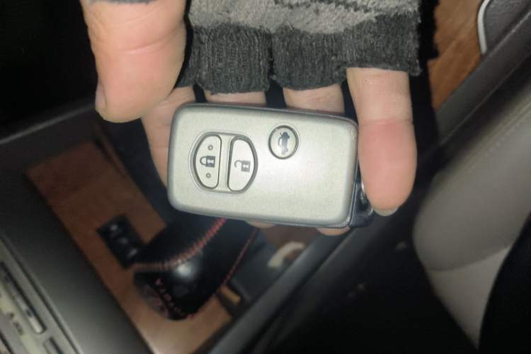 Used Toyota Camry 2011 240G Luxury Anniversary Edition