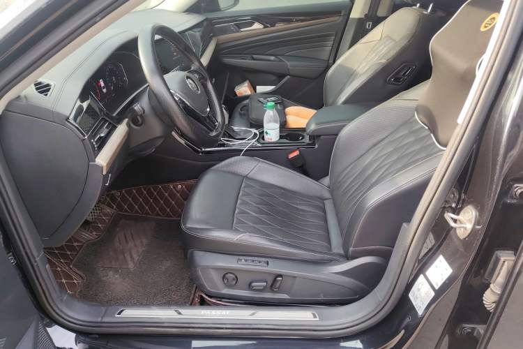 Used Volkswagen Passat 2020 330TSI Luxury Edition China VI