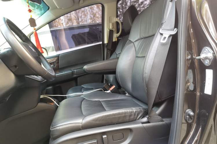 Used Honda Elysion 2016 2.4L Supreme Edition