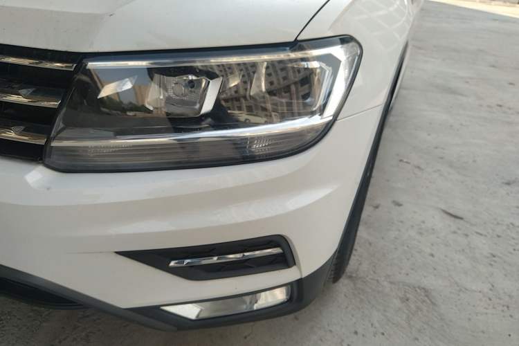 Used Volkswagen Tiguan L 2019 Updated Version 330TSI Automatic Two-Wheel Drive Panoramic Comfort Edition China VI Standard