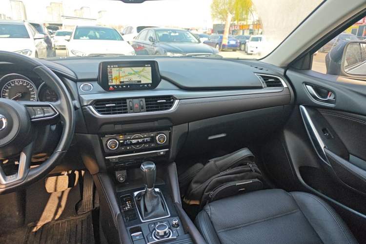 Used Mazda Atenza 2018 2.0L Blue Sky Luxury Edition China VI Standard