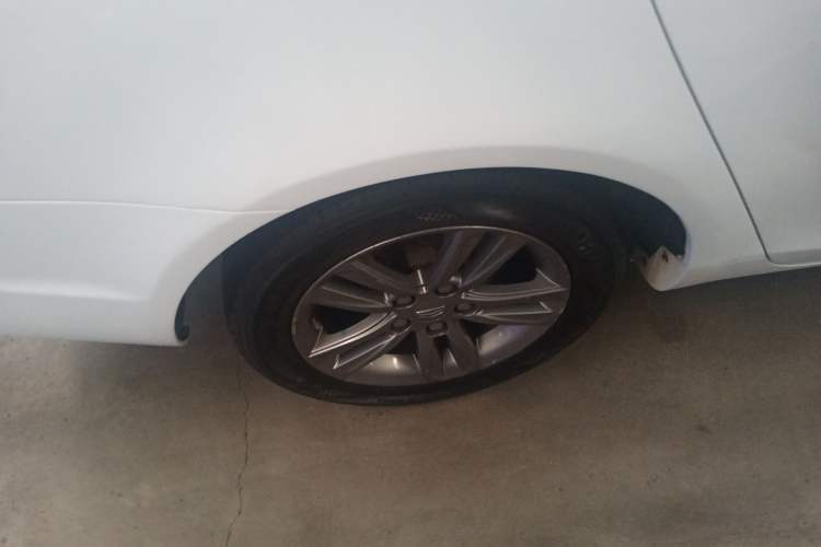 Used Geely Auto Emgrand 2017 Sedan Million Edition 1.5L Manual - Upward Version Right Rear Wheel Hub