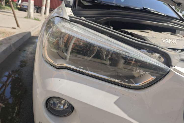 Used BMW X1 2018 xDrive20Li Luxury Model
