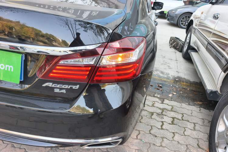 Used Honda Accord 2016 2.0L Comfort Edition
